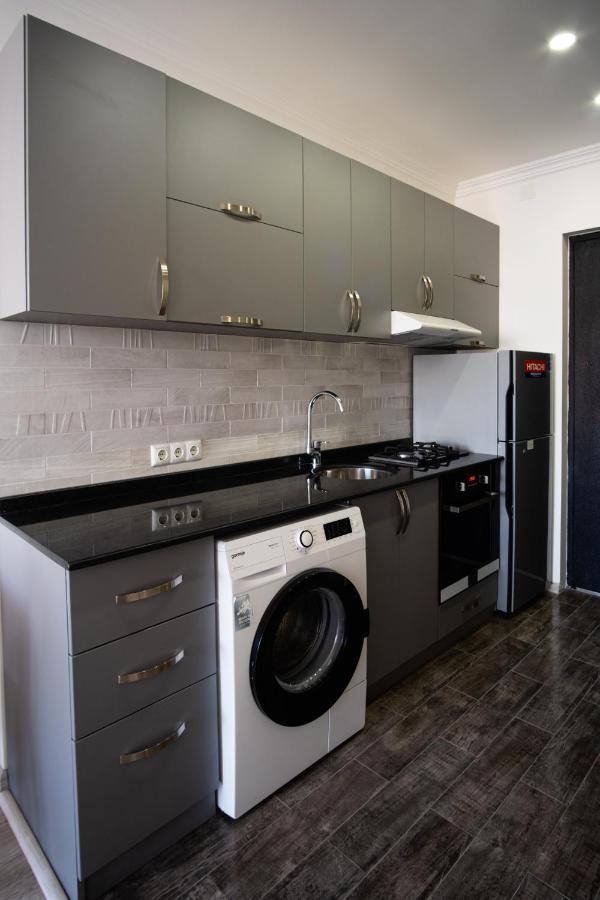 G-Point Apartment Batumi Exterior photo